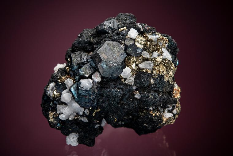 SPHALERITE with PYRITE, QUARTZ and BORNITE